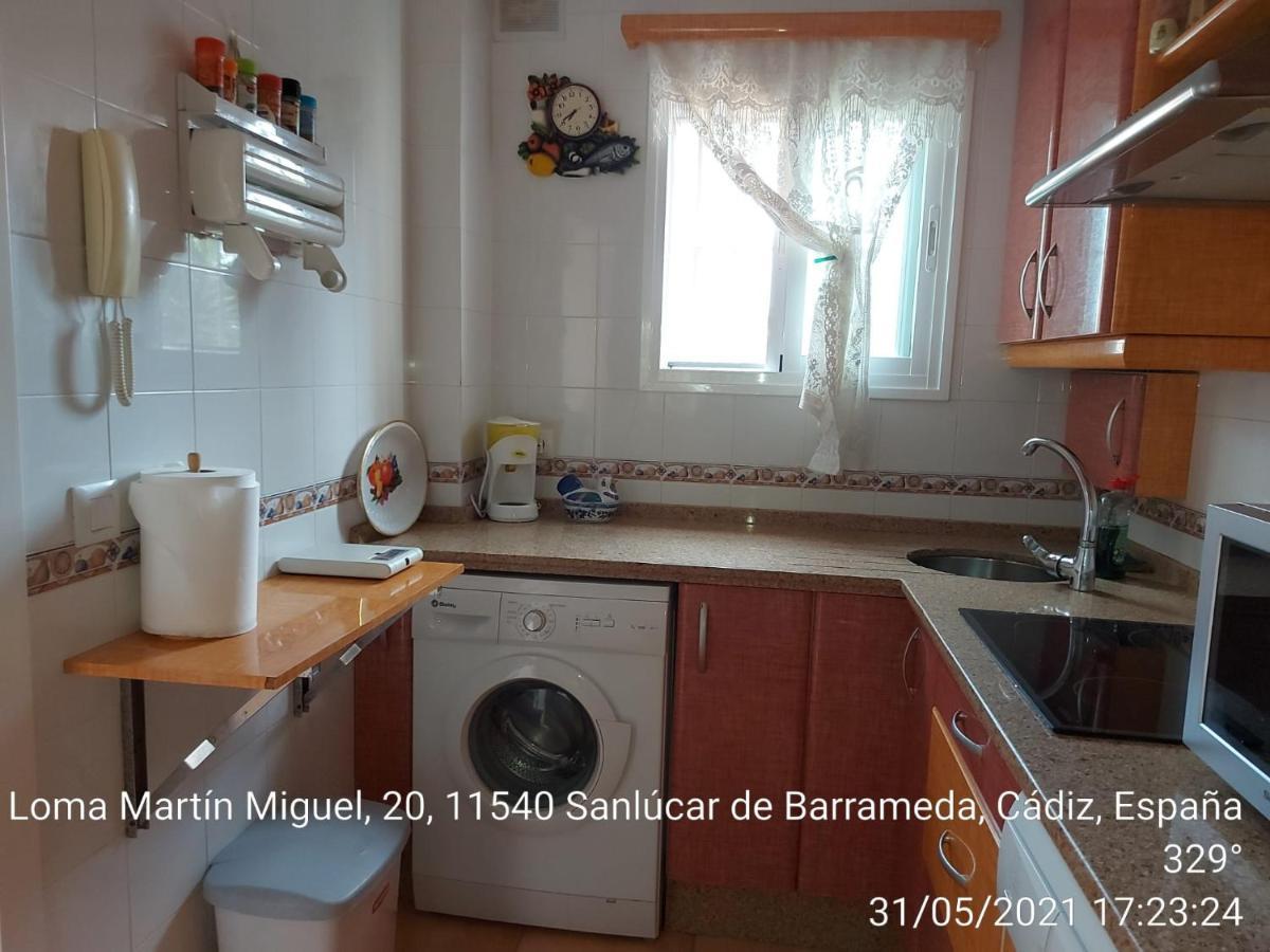 Bajo Con Terraza Piscina Y Jardin Lägenhet Sanlúcar de Barrameda Exteriör bild